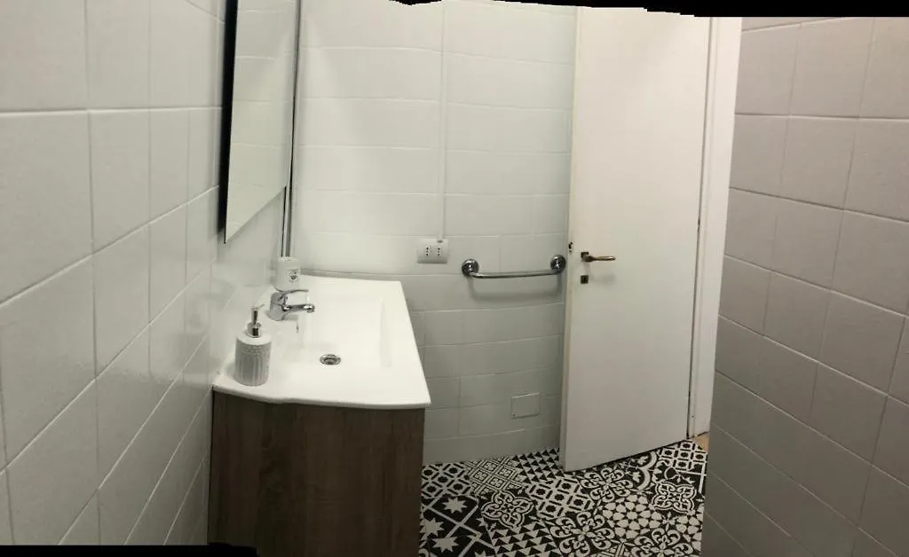 מילאנו New Apartament Stazione Centrale