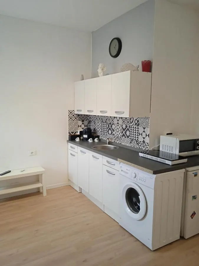 מילאנו New Apartament Stazione Centrale דירה