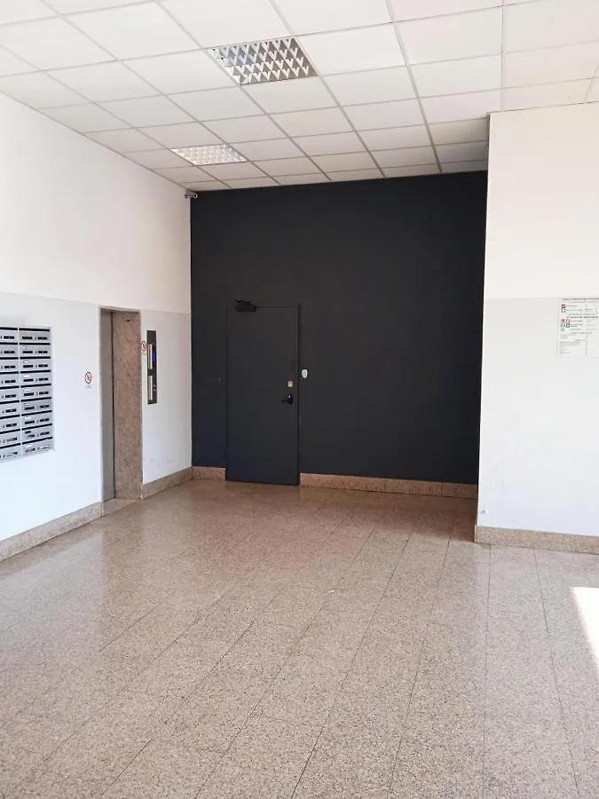 New Apartament Stazione Centrale Milan Italy