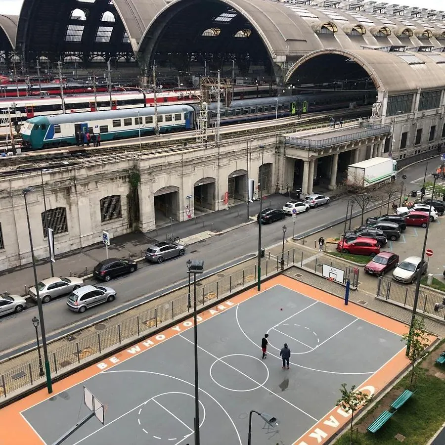 New Apartament Stazione Centrale Milan 0*,  Italy