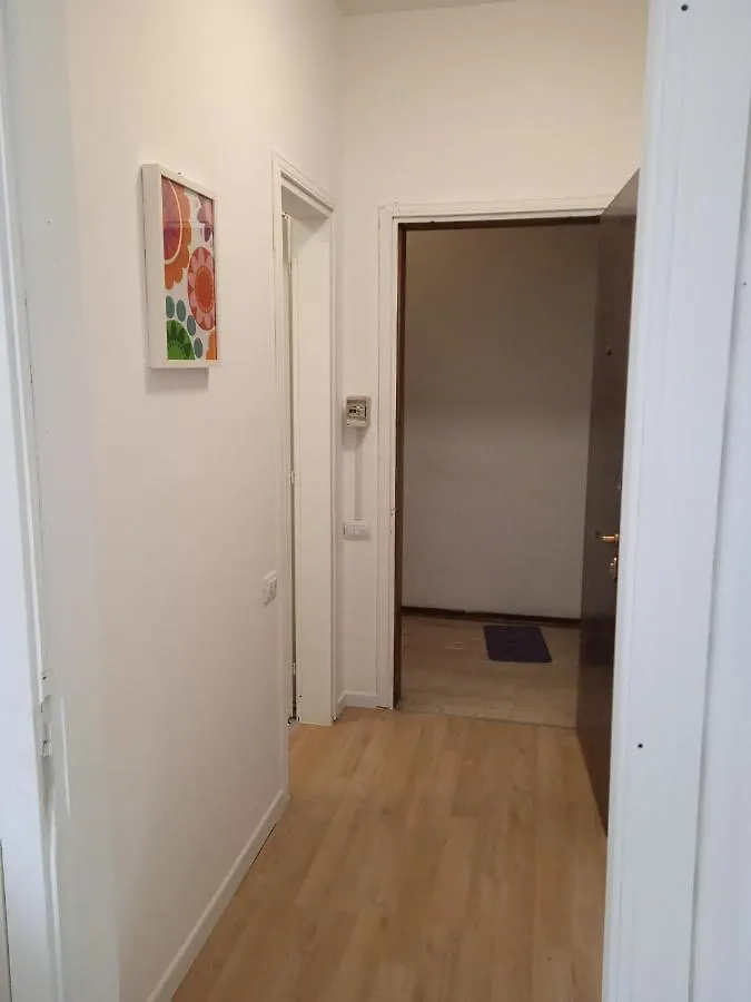 Apartment New Apartament Stazione Centrale Milan